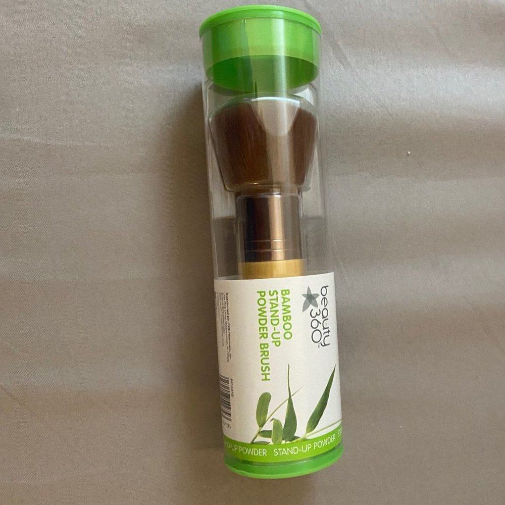Beauty 360 Bamboo Stand-Up Powder Brush #456848